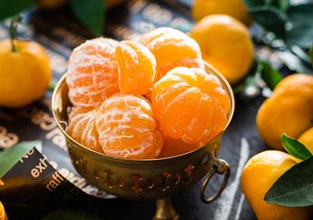 Suka Buah Jeruk? Makan Jeruk Setiap Hari Bisa Mencegah Gangguan Mata, lo!