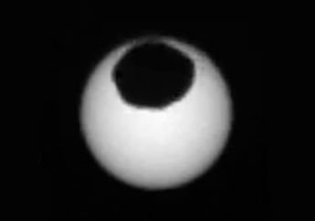 Tak Hanya di Bumi, Gerhana Matahari Juga Bisa Terlihat di Mars, lo!