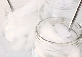 Mendinginkan Tubuh dengan Minum Air Dingin, Apa Efeknya bagi Tubuh?