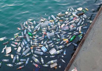 Kita Harus Kurangi Pemakaian Botol Minum Plastik Sekali Pakai, Ini Alasannya