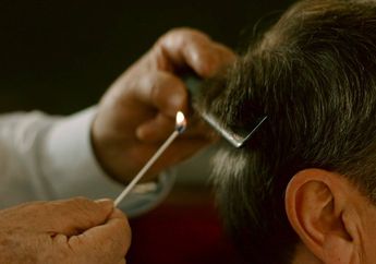 Tempat Terakhir di Italia yang Menggunakan Api untuk Memotong Rambut