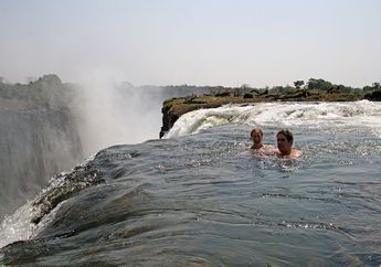 Selain Niagara, Air Terjun ini Terkenal Karena Memacu Adrenalin