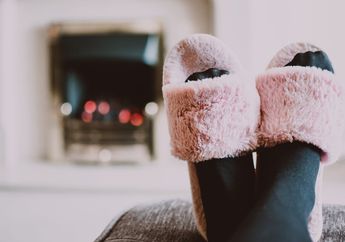 Sulit Tidur Nyenyak? Memakai Kaus Kaki Bisa Membuat Tidur Semakin Nyenyak, lo