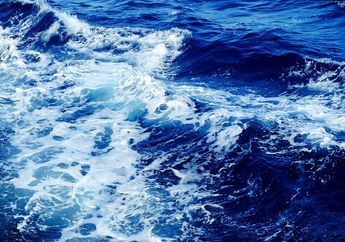 Kenapa Air Laut Rasanya Asin dan Tidak Bisa Diminum? #AkuBacaAkuTahu