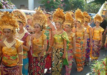 Bagaimana Awalnya Pariwisata di Bali Jadi Sangat Terkenal di Dunia?