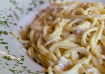 Susah Menelan Saat Sakit Tenggorokan? Coba Konsumsi Jenis Makanan Ini