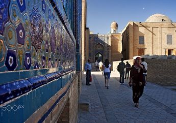 Jadi Negara yang Terkunci Dua Kali Lipat, Ini 8 Fakta Seru Uzbekistan!