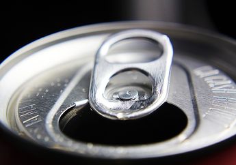 Hati-Hati, Soda Bisa Meledak Jika Disimpan dalam Freezer, Mengapa Begitu?