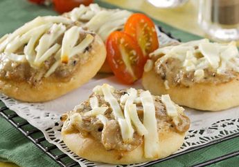 Agar Semangat, Coba Buat Pizza Mini untuk Sarapan Besok, yuk!