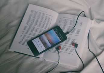 Bolehkah Kita Mendengarkan Musik Sambil Belajar? #AkuBacaAkuTahu