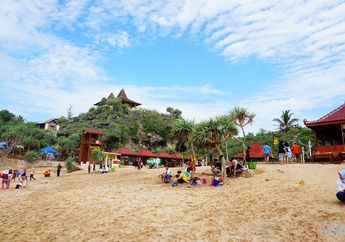 Pantai Ngrawe, Destinasi Pantai Baru Serasa Berada di Luar Negeri