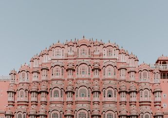 Suka Warna Pink? Cari Tahu Makna Warna Pink di Berbagai Budaya, yuk!