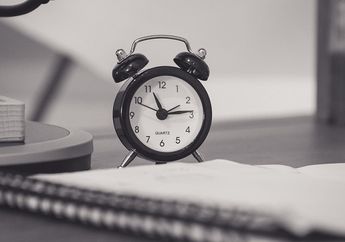 Ada Tulisan Quartz pada Jam Milikmu? Bukan Merk Jam, Inilah Asal-usulnya