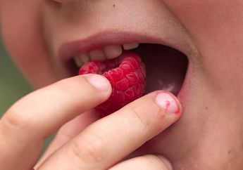 Gusi Berdarah Bisa Menandakan 9 Penyakit Ini, Ada Diabetes dan Leukemia! Coba Periksa Gusimu
