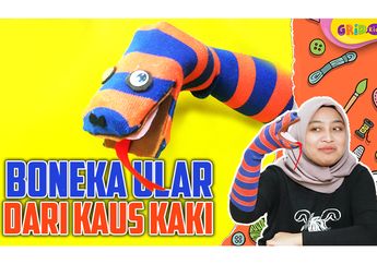 Punya Kaus Kaki Tak Terpakai? Yuk, Buat Boneka Ular Menggemaskan Ini!