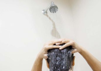 Rambut Bersih dan Sehat Dipengaruhi dari Cara Keramas, Begini Cara Keramas yang Tepat!