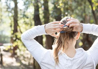Pijat Kulit Kepala Minimal 3 Menit Bisa Bantu Atasi Rambut Rontok, Coba Cara Ini, yuk!