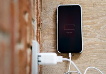 Bukan Sampai 100 Persen, Begini Cara Tepat Mengisi Daya Baterai Smartphone Agar Usia Baterai Awet