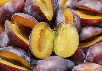 6 Manfaat Buah Plum, Mulai dari Mengelola Diabetes Hingga Menyehatkan Jantung