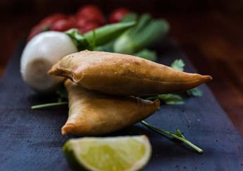 Bosan dengan Camilanmu? Coba Buat 2 Resep Samosa Lezat Khas India Ini di Akhir Pekan, yuk!
