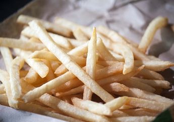 Ingin Menikmati Kentang Goreng Renyah Seperti di Restoran? Yuk, Ikuti Tips Menggoreng Kentang Berikut Ini
