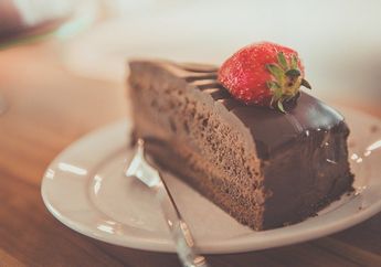 Beda Jenis Kue, Beda Juga Cara Simpannya, Ketahui Cara Tepat Menyimpan Kue Utuh Maupun yang Sudah Dipotong