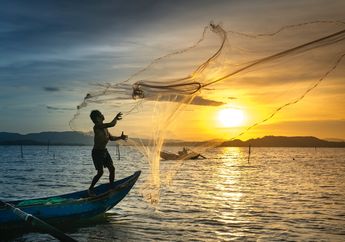 Inilah Alasan Mengapa Nelayan Mencari Ikan Menggunakan Angin Darat