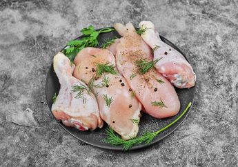 Bisa Berbahaya, Jangan Lagi Lakukan 5 Kebiasaan di Dapur Ini! Salah Satunya Mencuci Daging Ayam Mentah