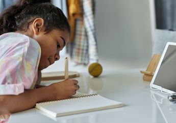 Contoh Penulisan Kata Partikel 'lah', 'kah', dan 'pun', Seharusnya Dipisah atau Disambung?