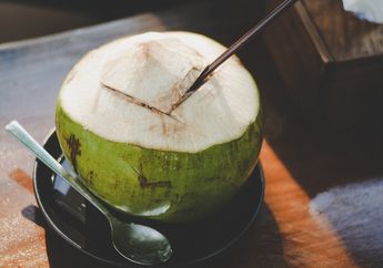 5 Manfaat Air Kelapa untuk Kesehatan, Atasi Masalah Pencernaan Hingga Menyehatkan Jantung