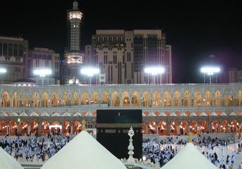 Fenomena Langka Malam Tanpa Bayangan Bulan di Ka'bah Hari Ini, Ini Penjelasannya