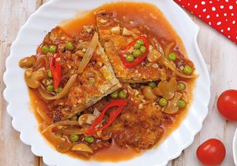 Bisa jadi Menu Makan Siang, Coba Buat Telur Dadar Fuyunghai yang Tebal Ala Restoran Tiongkok, yuk!