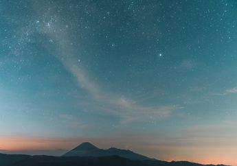 Ciri-Ciri Bintang, Benda Antariksa yang Memancarkan Cahaya dalam Tata Surya