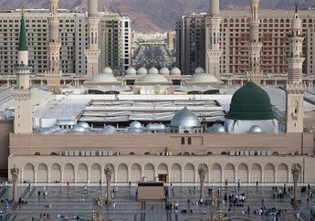 Seperti Apa Tradisi Unik Berbuka Puasa di Masjid Nabawi yang Dikunjungi Umat Muslim dari Berbagai Negara?