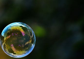 Mengapa Gelembung Selalu Berbentuk Bulat? Ternyata Ada Penyebabnya