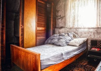Salah Satunya Pilih Warna Cat Dinding yang Tepat, Lakukan 4 Tips Ini agar Kamar Sempit Terlihat Luas
