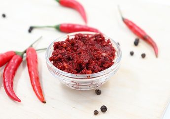 Tidak Sedang Flu, tapi Mengapa Kita Mendadak Ingusan saat Makan Pedas?