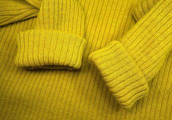 Jangan Lagi Sering Dicuci dengan Mesin Cuci, Ini Cara Merawat Sweater Rajut