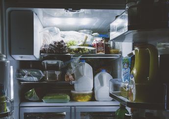 Jangan Sampai Terulang, Perhatikan 4 Kesalahan Menyimpan Bahan Makanan di Dalam Kulkas