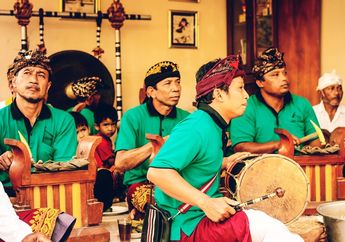 5 Contoh Alat Musik Tradisional Bali, Jenis dan Cara Memainkannya