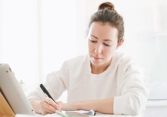 Perbedaan Penggunaan As Well As dan As Soon As Possible dan Rumusnya