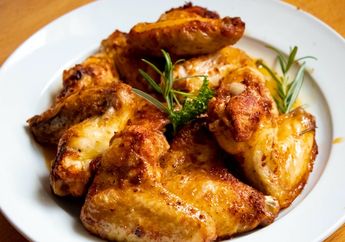 Rahasia Menggoreng Ayam Tanpa Takut Minyak Meletup, Cuma Perlu Ikuti 4 Langkah Ini