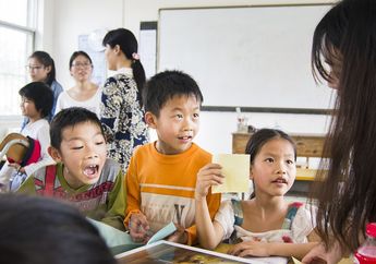 Cara Menjaga Ruangan Kelas Agar Tetap Bersih