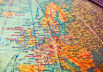 Mengenal Pengertian dan Perbedaan Antara Peta, Atlas, dan Globe
