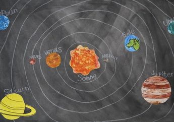 Mengapa Bumi Selalu Mengelilingi Matahari?