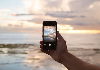 Mengapa Harga Smartphone Cepat Turun?