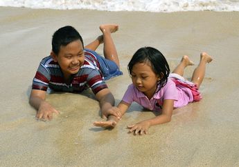 Jawab Soal Contoh Berbalas Pantun Dengan Orang Tua, Kelas 5 Tema 4 Subtema 2