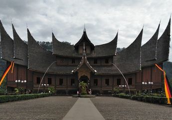 Bentuk-Bentuk Keberagaman Budaya di Indonesia, Mulai dari Upacara Keagamaan hingga Rumah Adat
