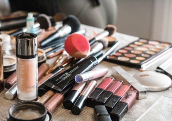 Kosakata Produk Kosmetik atau Make Up dalam Bahasa Inggris