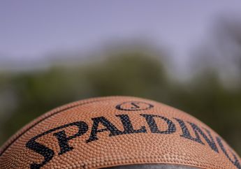 Ada 35.000 Bintik pada Bola Basket! Tak Banyak yang Tahu, Ternyata Ini Asal Mulanya